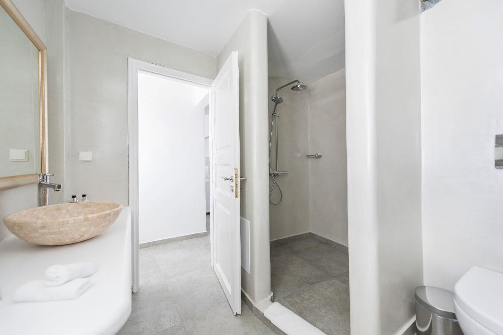 Aqua Luxury Suites photo 21