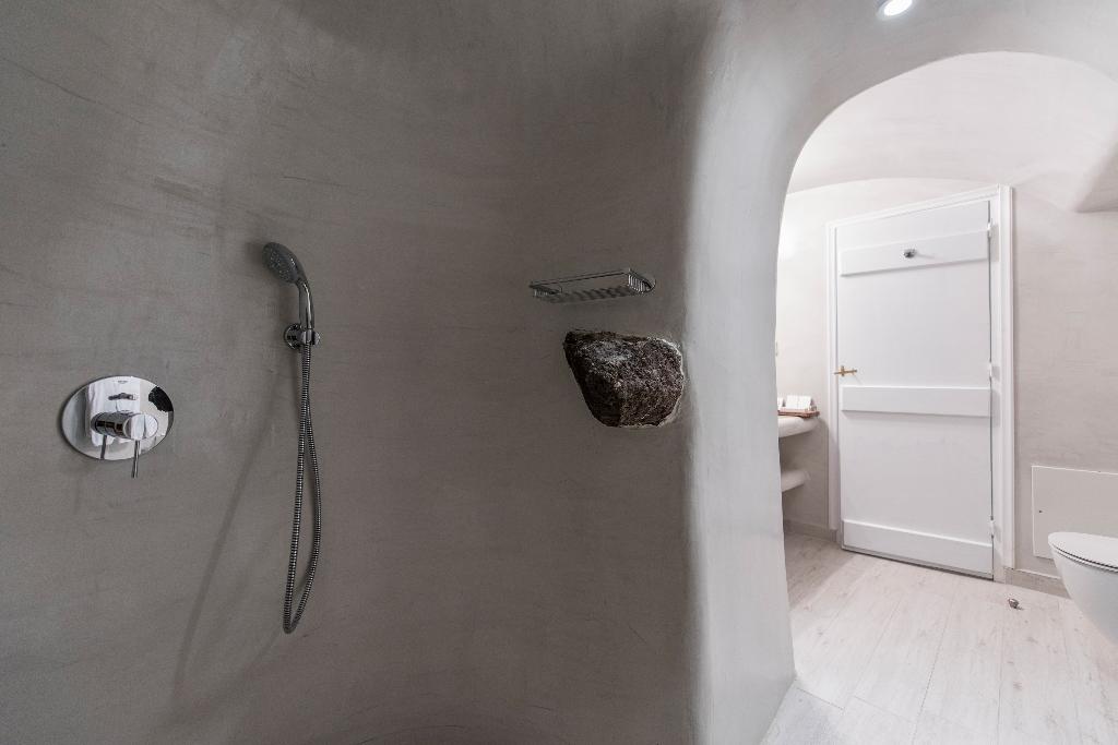 Aqua Luxury Suites photo 301