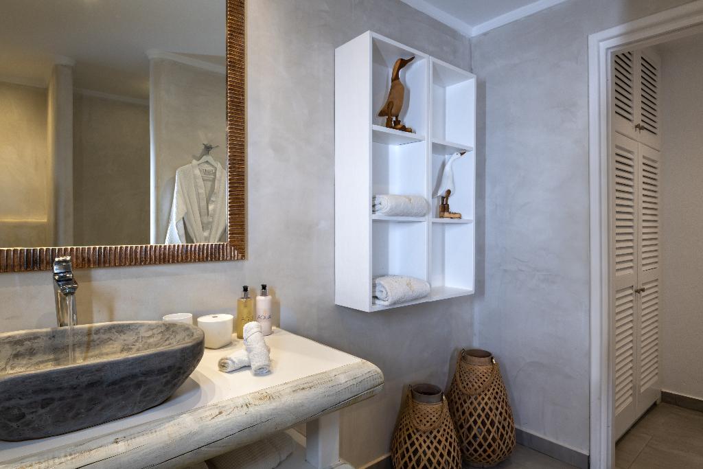 Aqua Luxury Suites photo 294