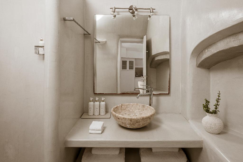 Aqua Luxury Suites photo 400