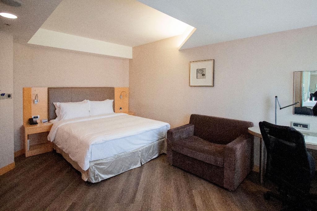 Holiday Inn Express Taoyuan