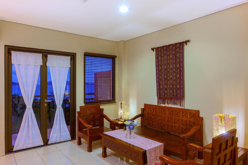 The Jayakarta Suite Komodo Flores