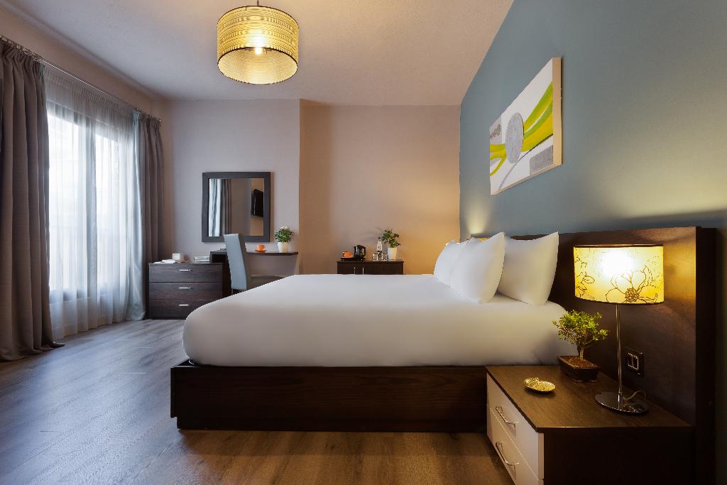 hotel-thumb