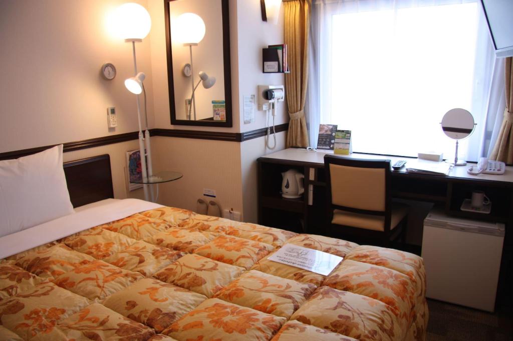 Toyoko Inn Kanazawa-eki Higashi-guchi