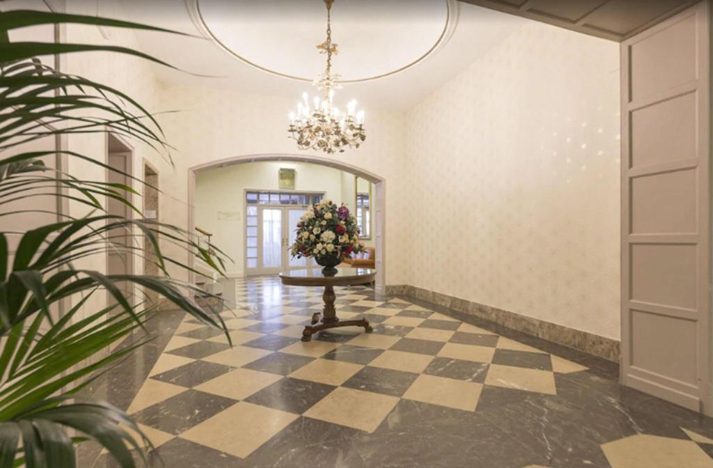 Real Segovia - Lobby