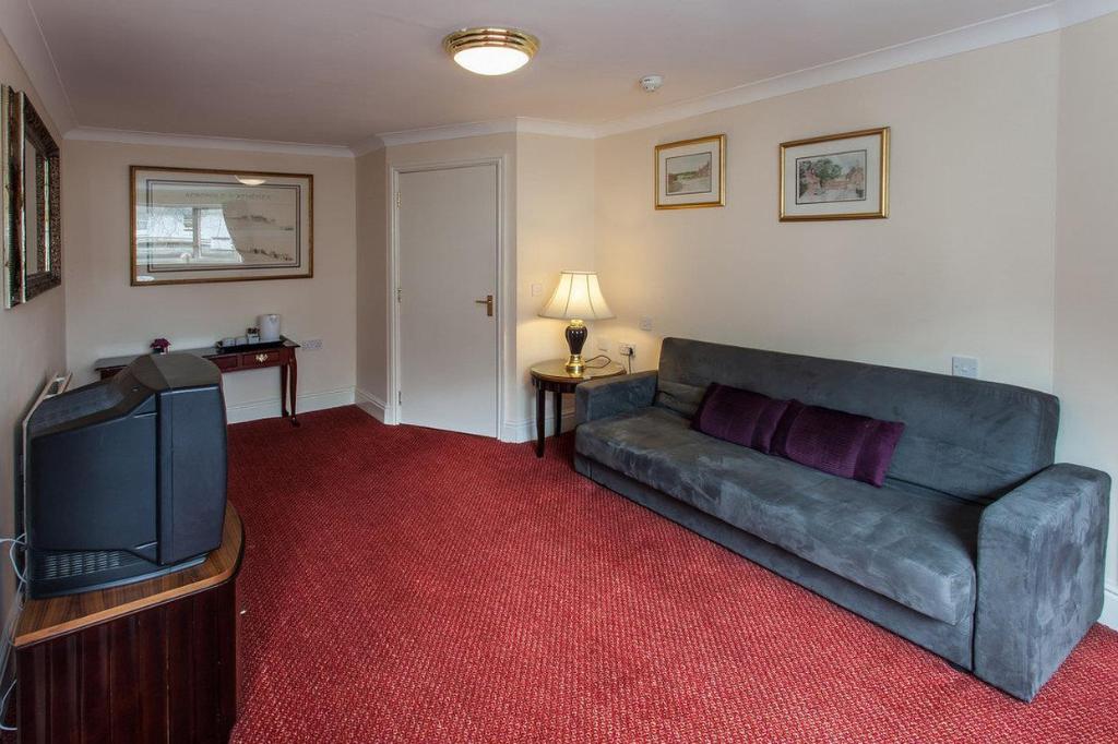 Heathlands Hotel