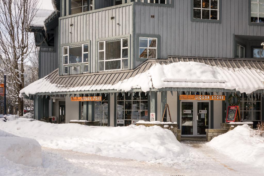 Glacier Lodge