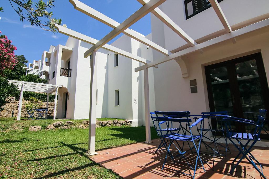 Marphe Hotel Suite and Villas