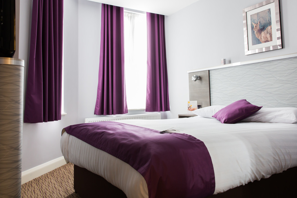 Surya Hogs Back Hotel and Spa