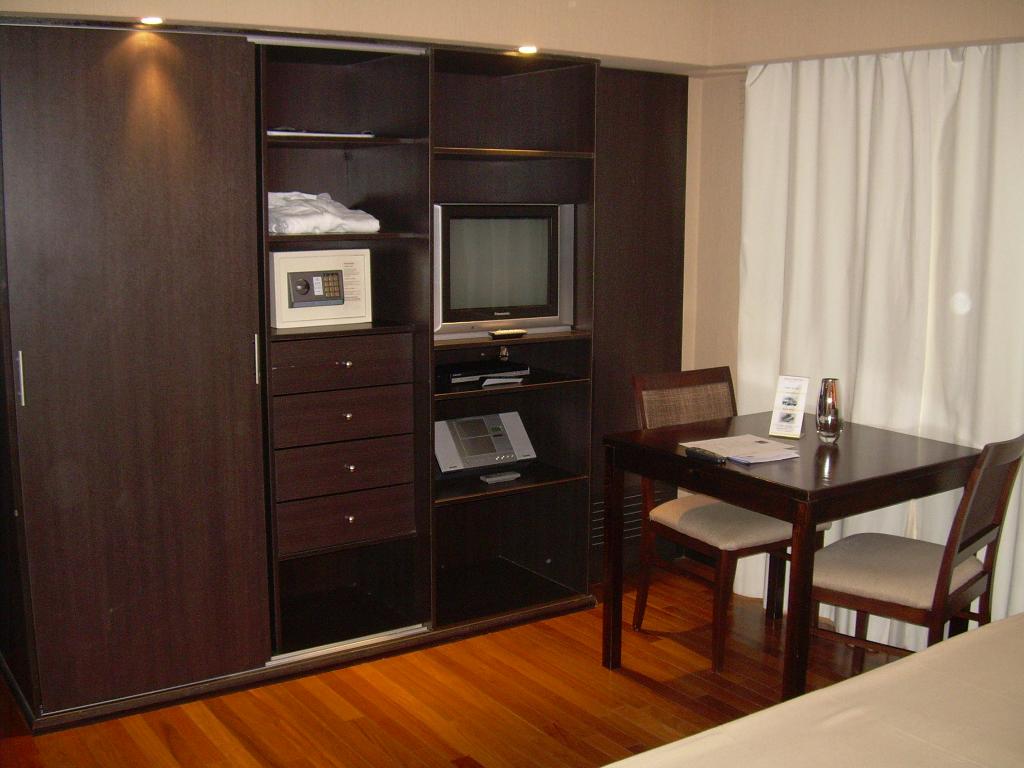 Premium Tower Suites