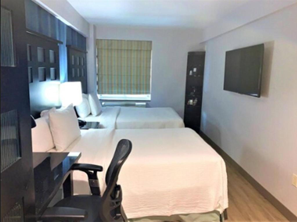 hotel-thumb