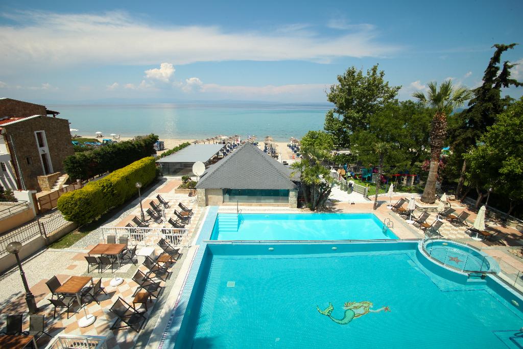 Naias Beach