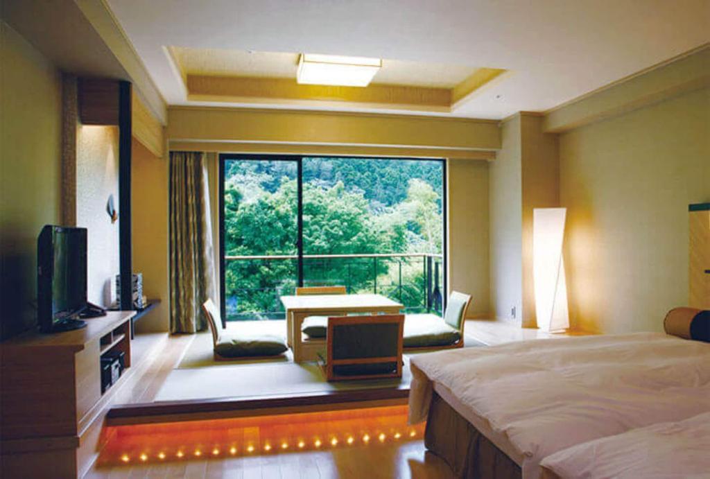 Hakone Hatsuhana