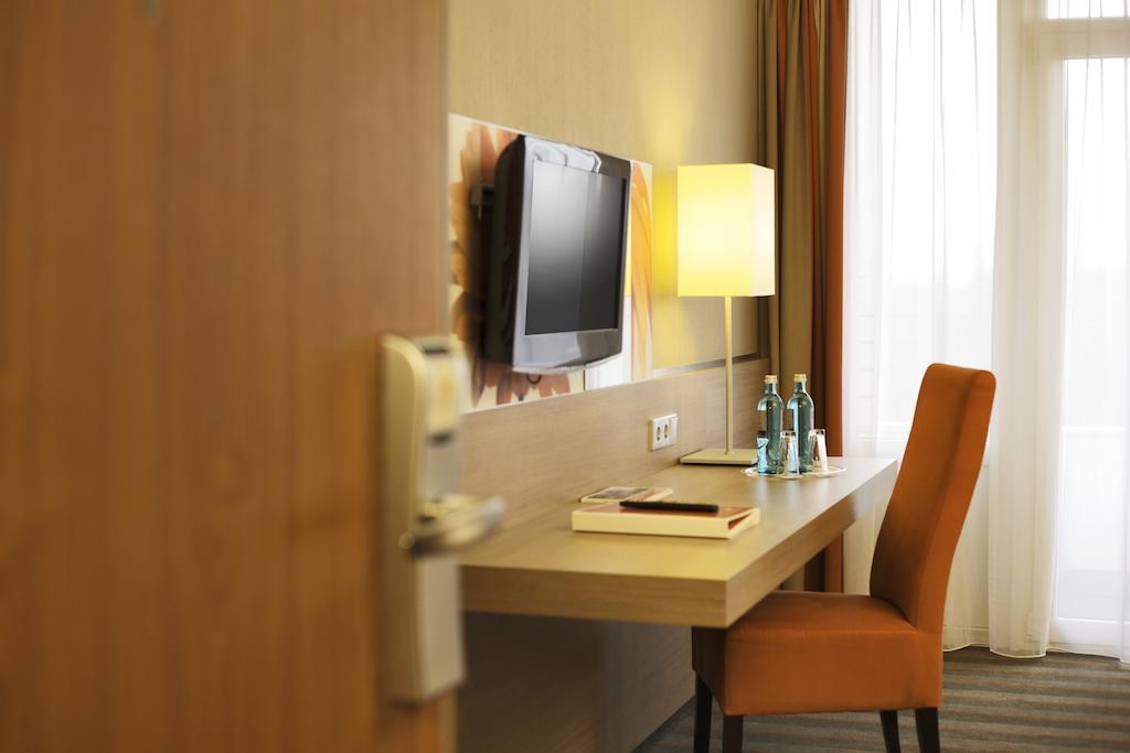 H4 Hotel Frankfurt Messe