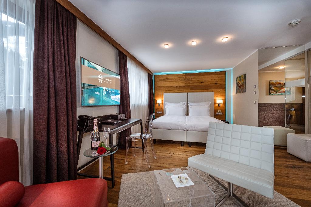 Alpinresort ValSaa - Adults Only
