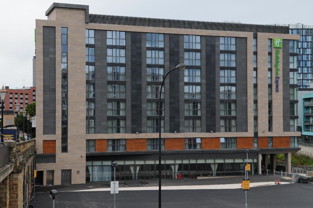 Holiday Inn Express Sheffield Centre
