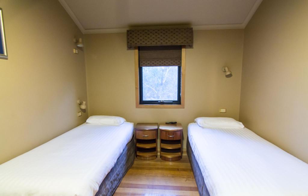 hotel-thumb