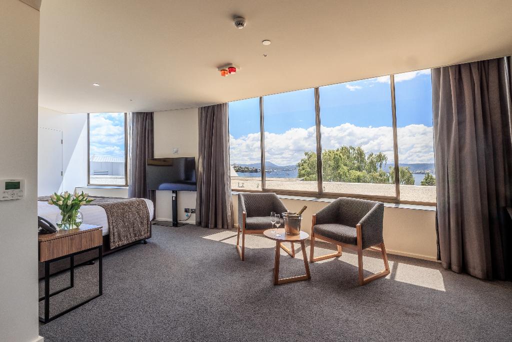 hotel-thumb