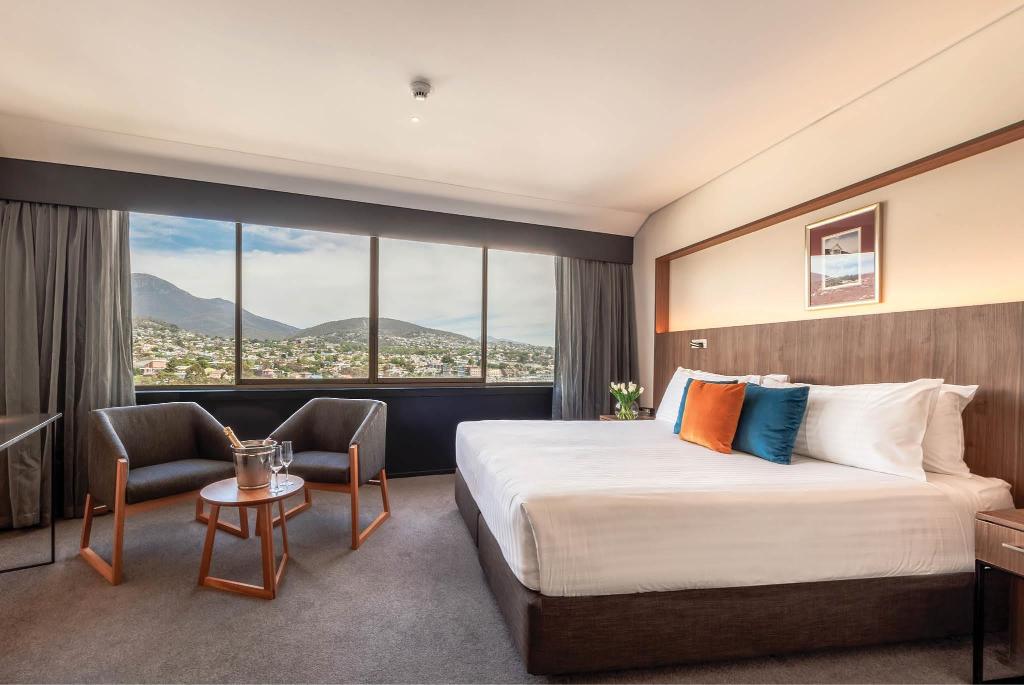 hotel-thumb