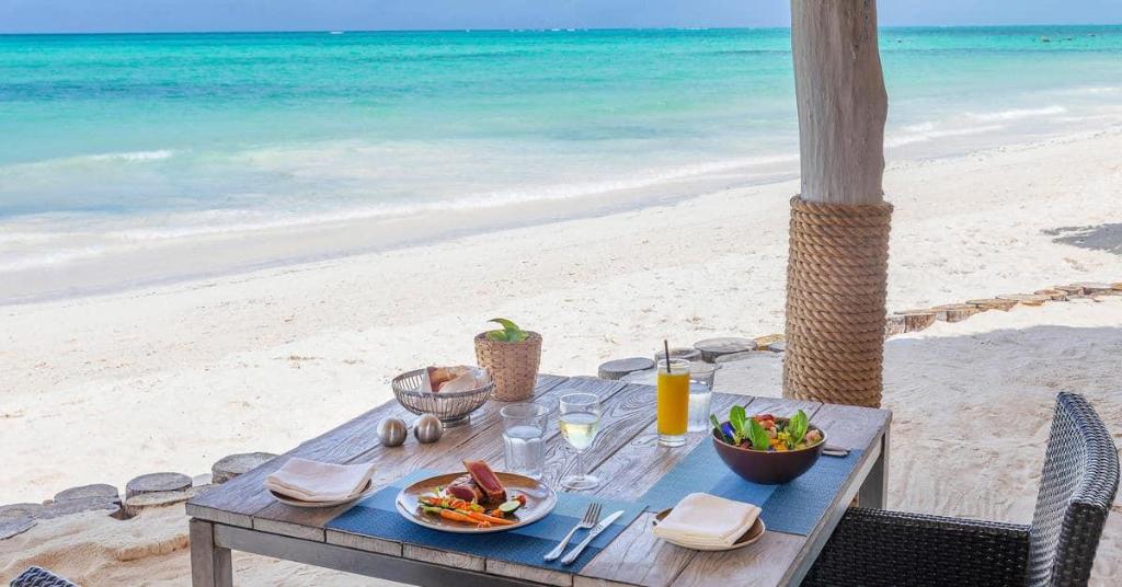 Melia Zanzibar photo 530