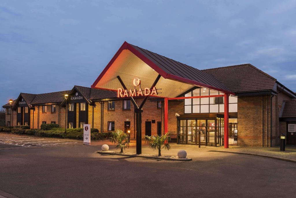 Ramada By Wyndham Cambridge