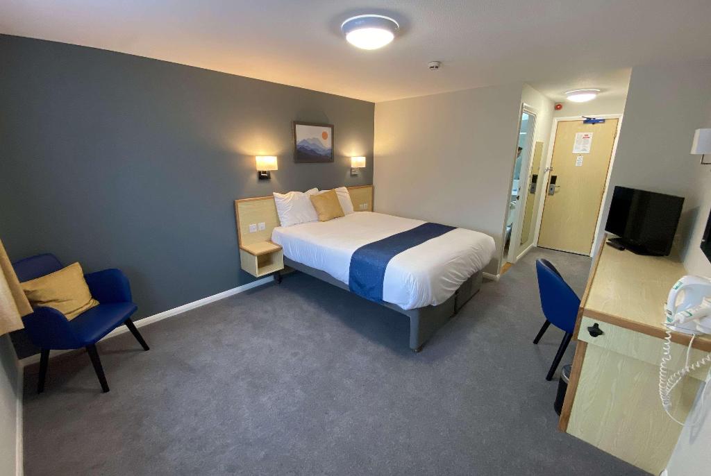 Days Inn By Wyndham Sedgemoor M5