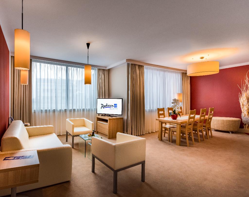 hotel-thumb