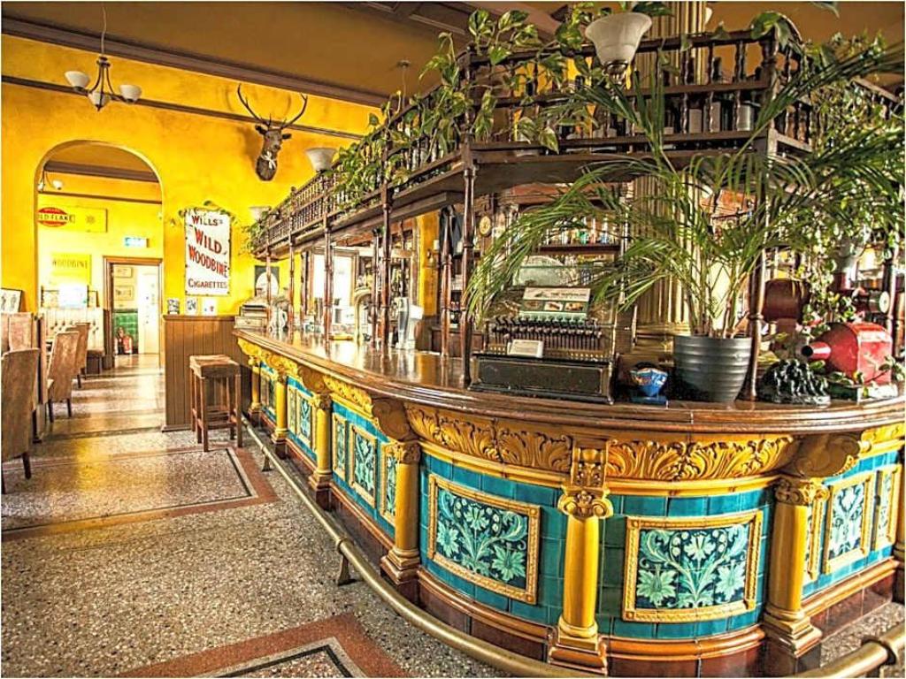 the waterloo hotel - General view