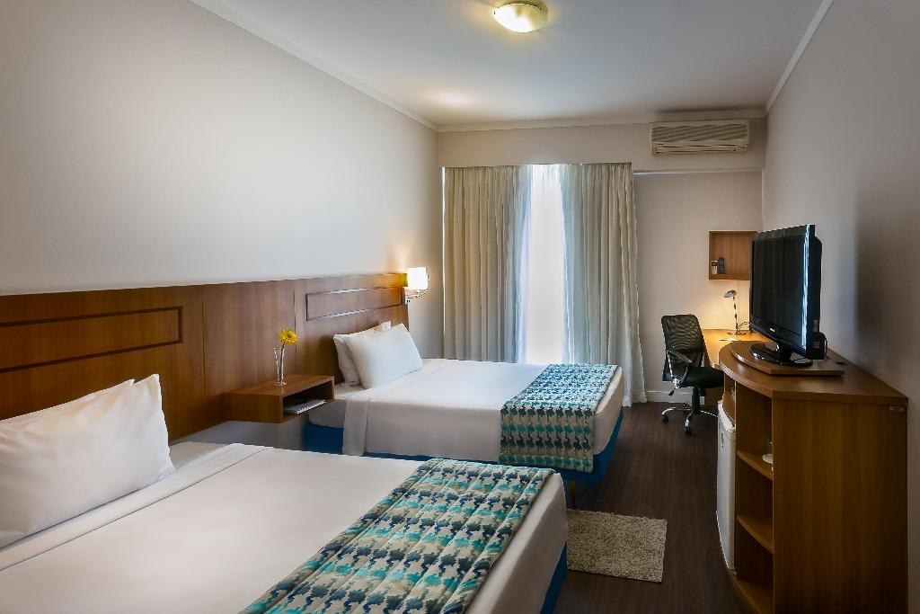 hotel-thumb