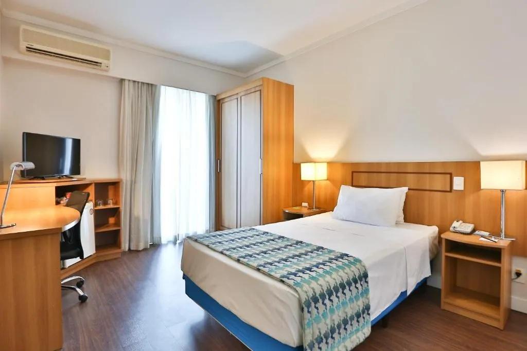 hotel-thumb