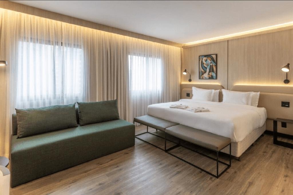 hotel-thumb