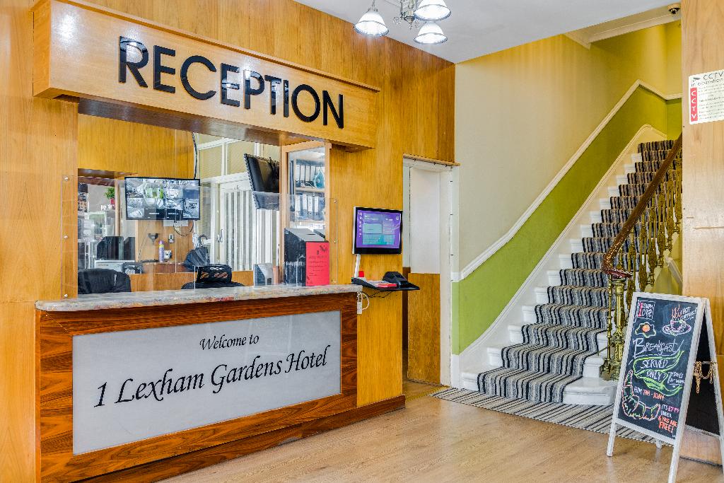 1 Lexham Gardens - Lobby