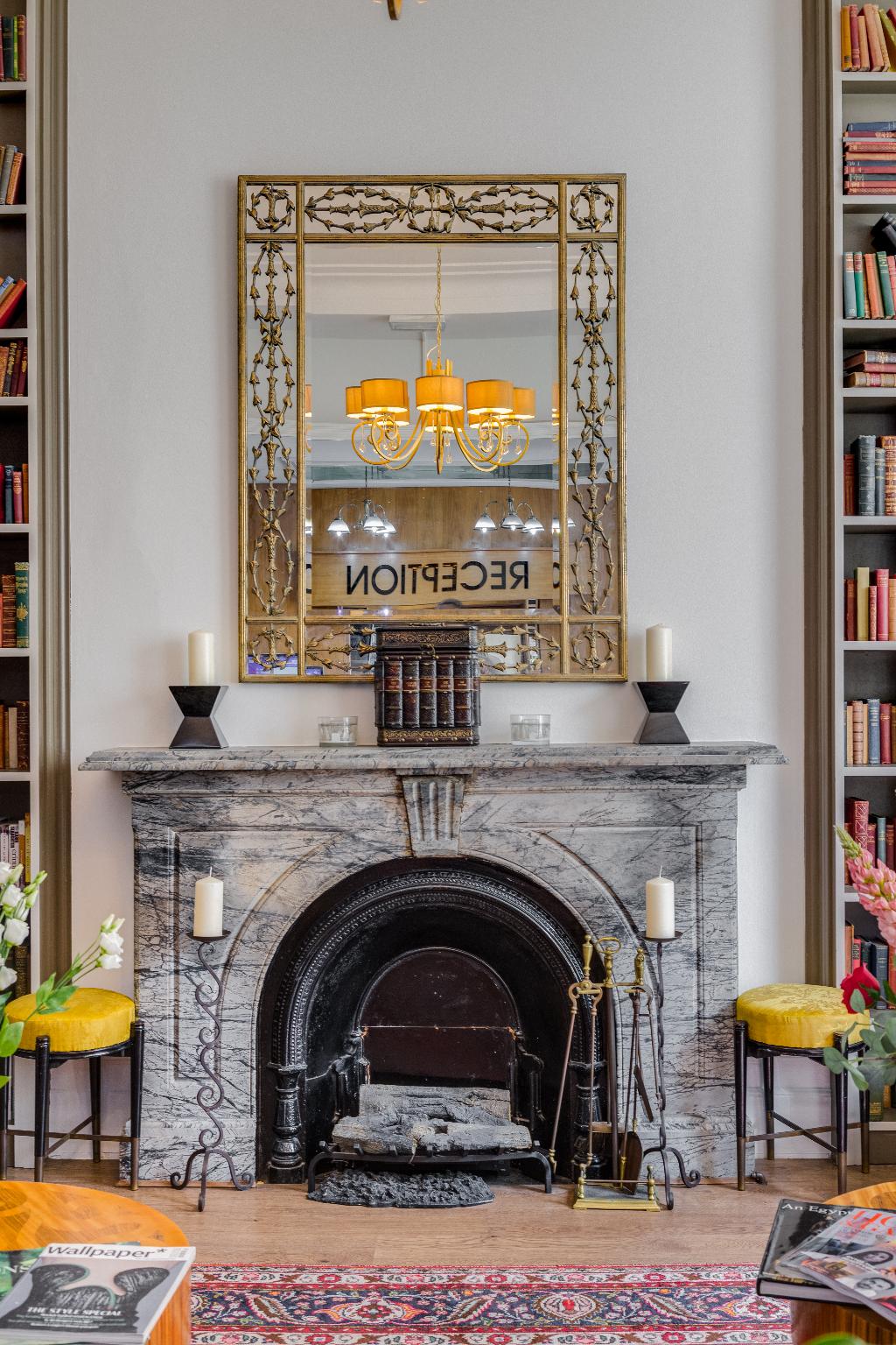 1 Lexham Gardens - Lobby