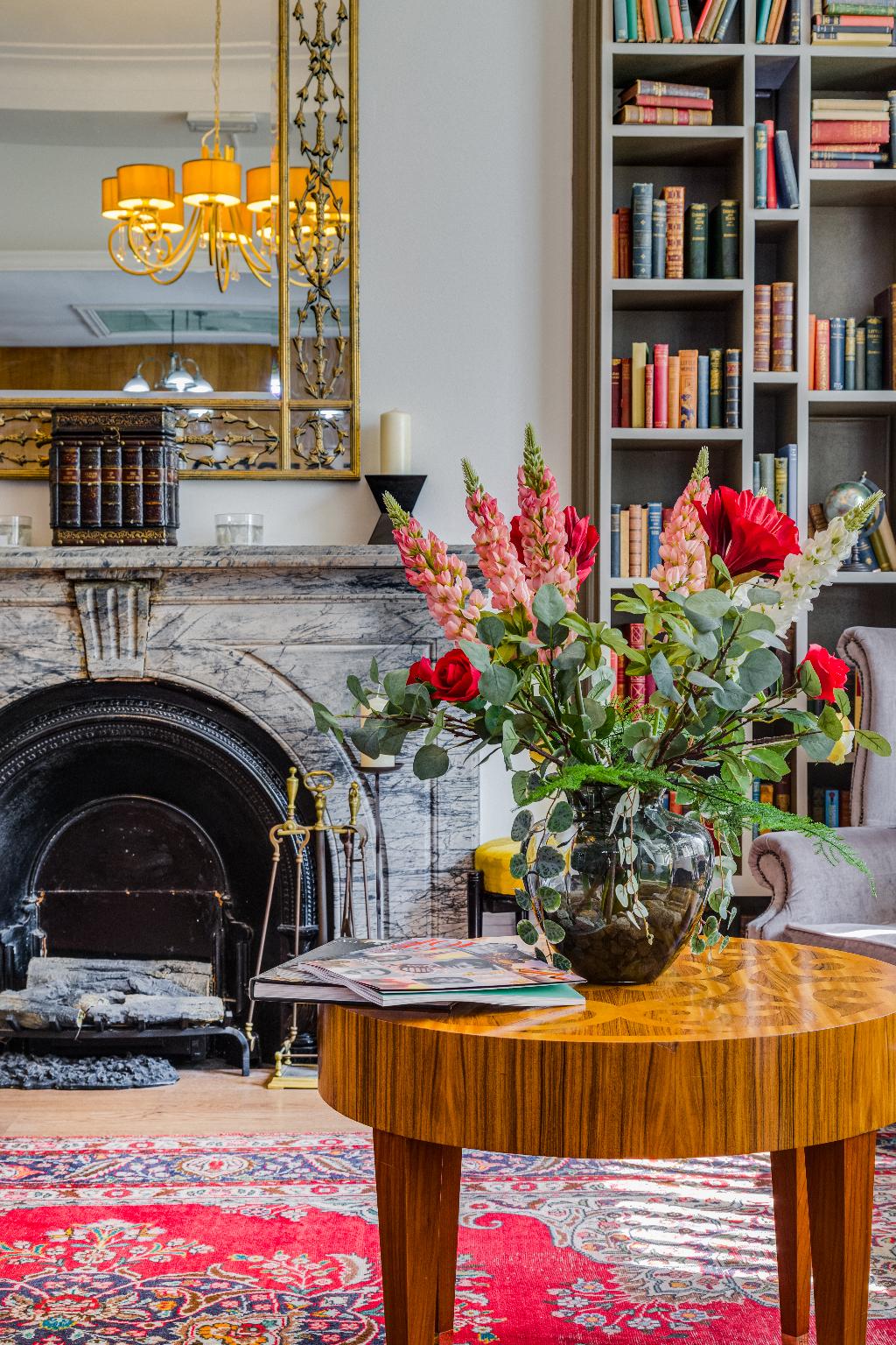 1 Lexham Gardens - Lobby