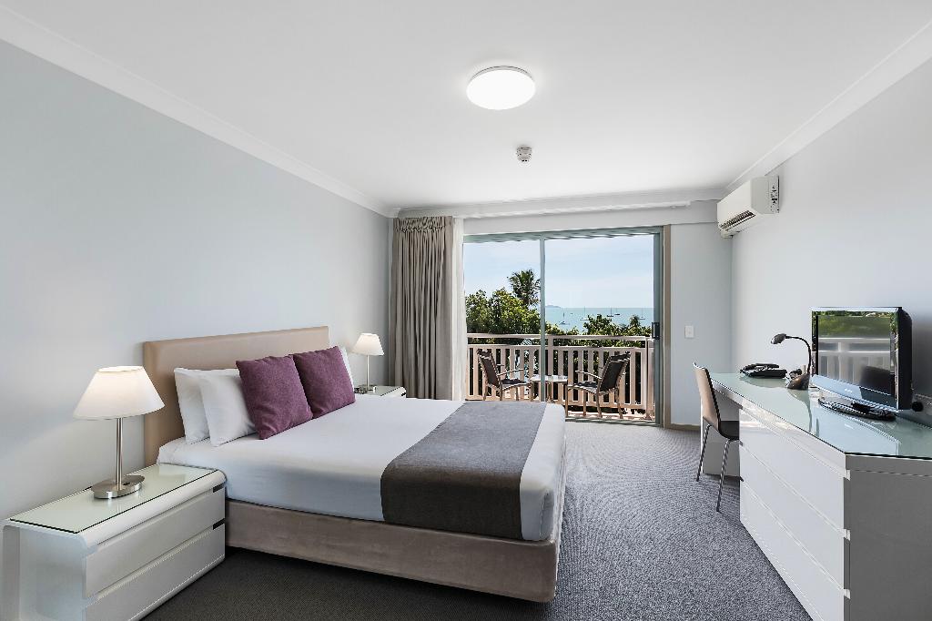 Airlie Beach Hotel