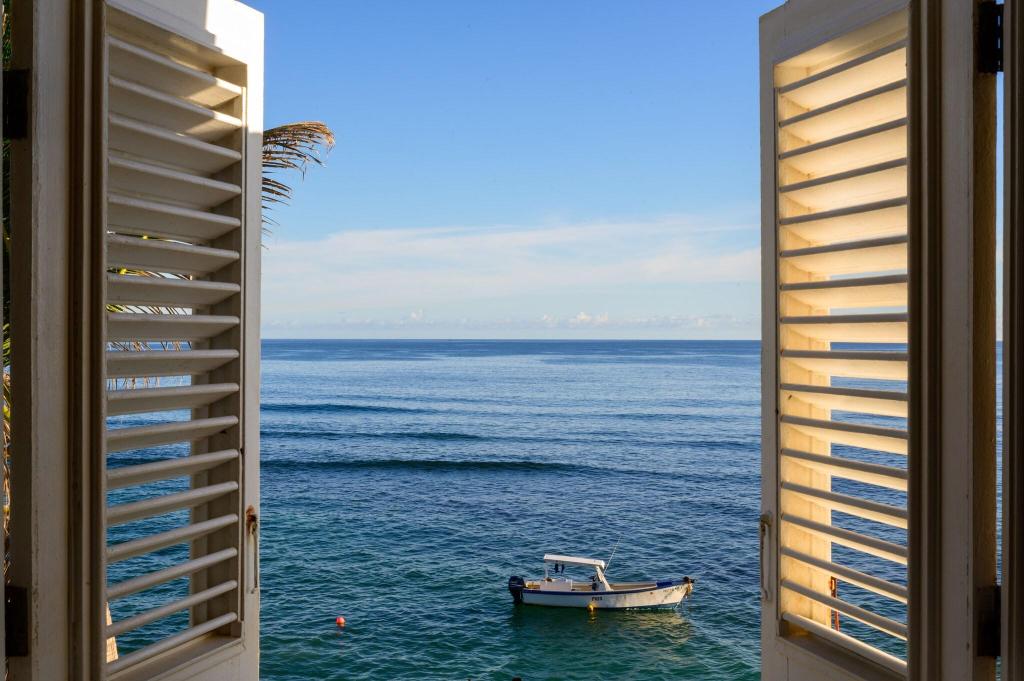 hotel-thumb