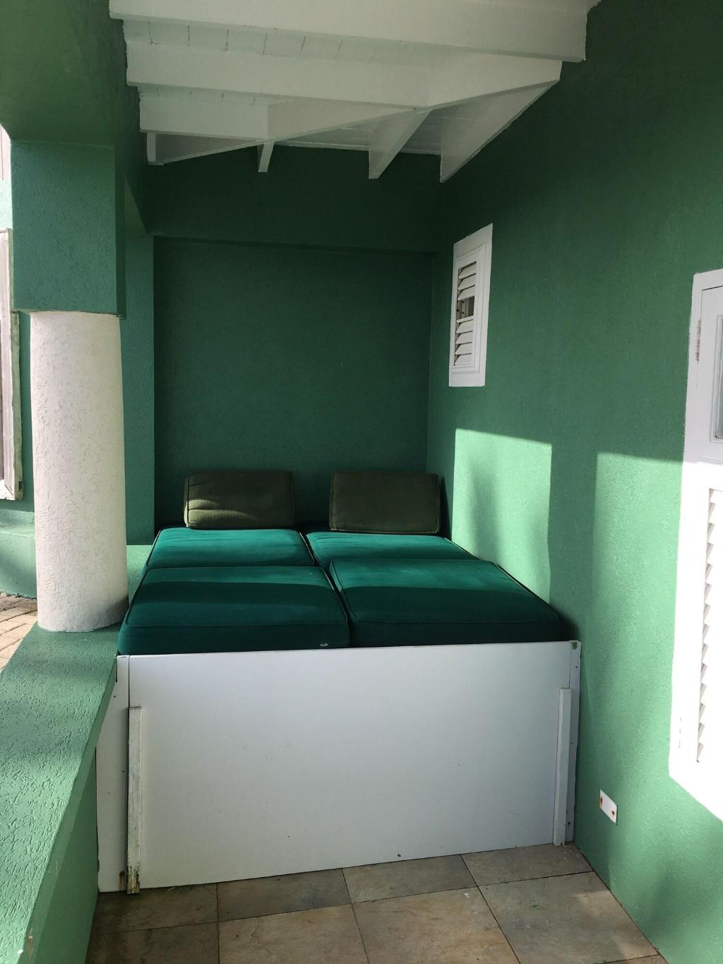 hotel-thumb
