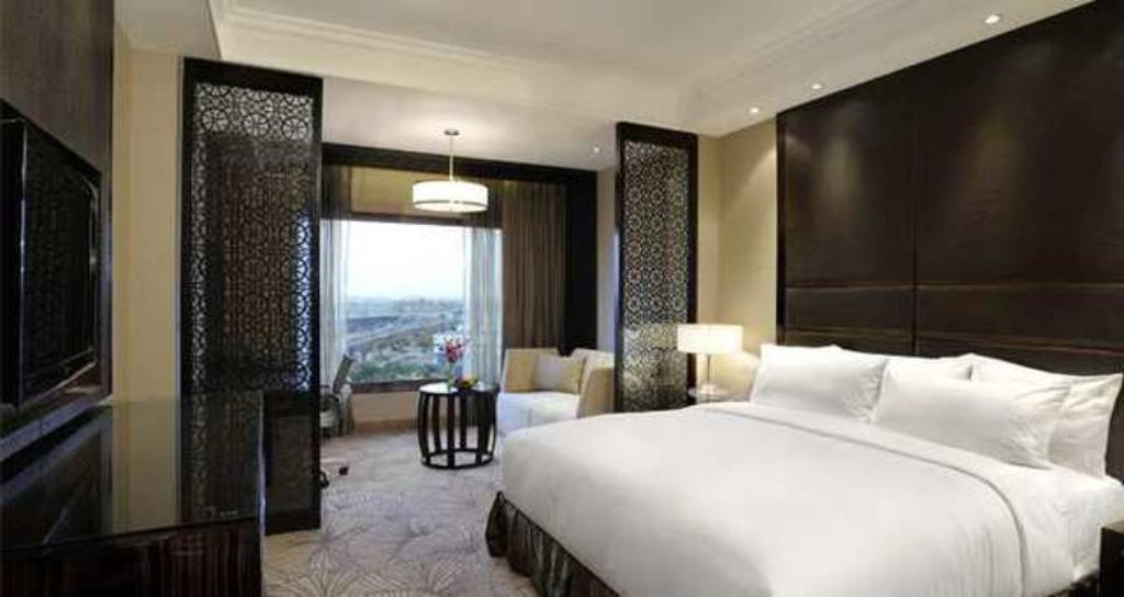 Crowne Plaza New Delhi Mayur Vihar