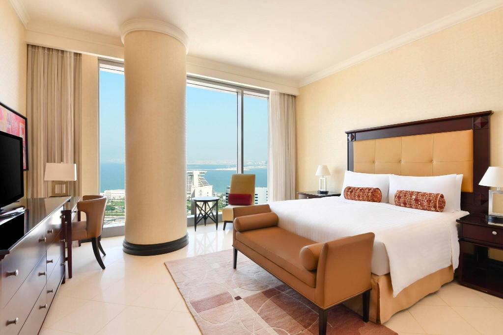 hotel-thumb