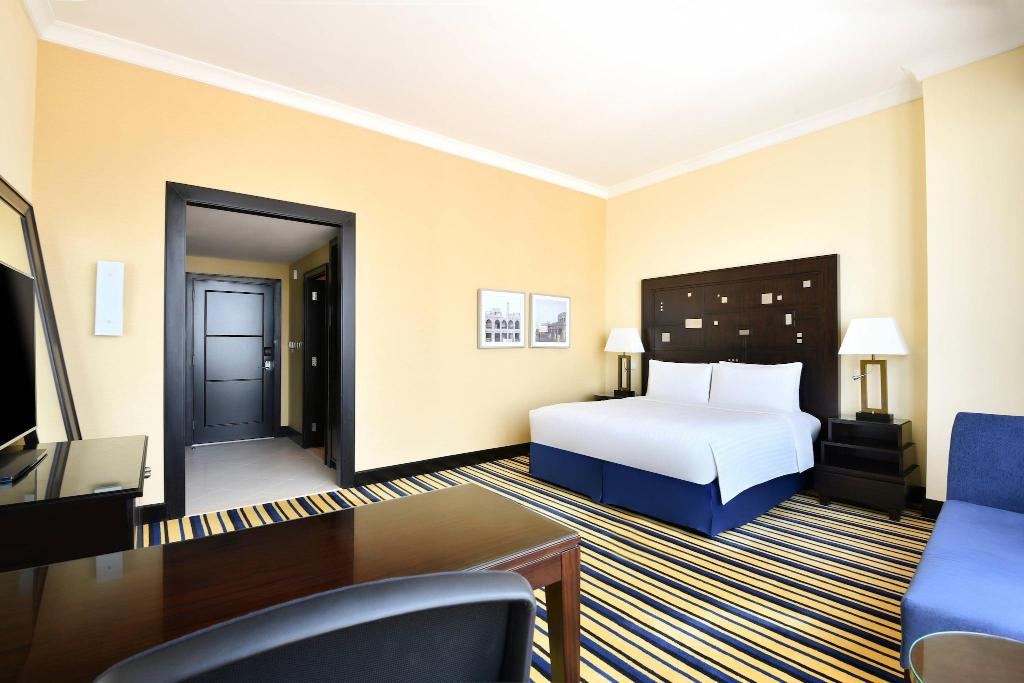 hotel-thumb