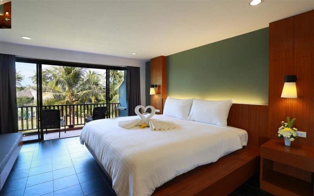hotel-thumb
