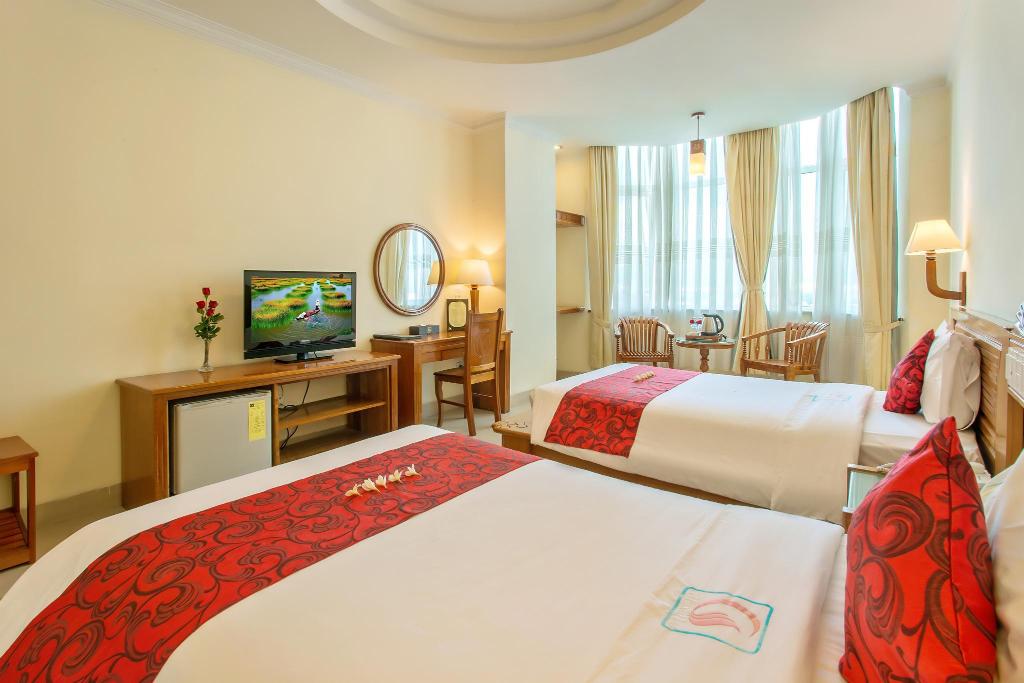 Golden Sea Hotel