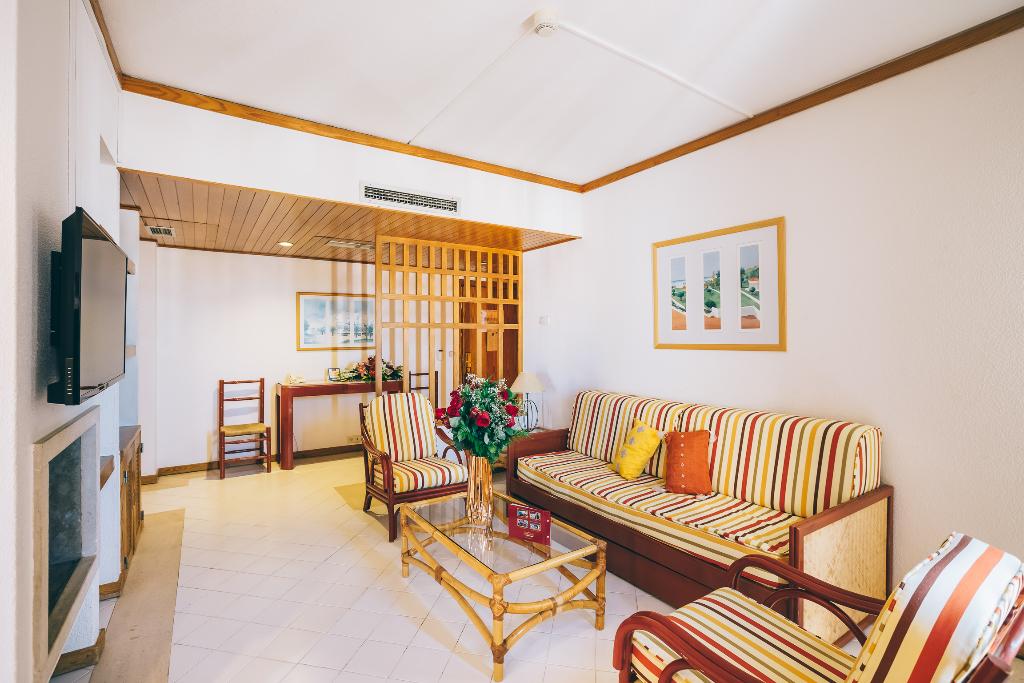 Muthu Oura Praia Hotel