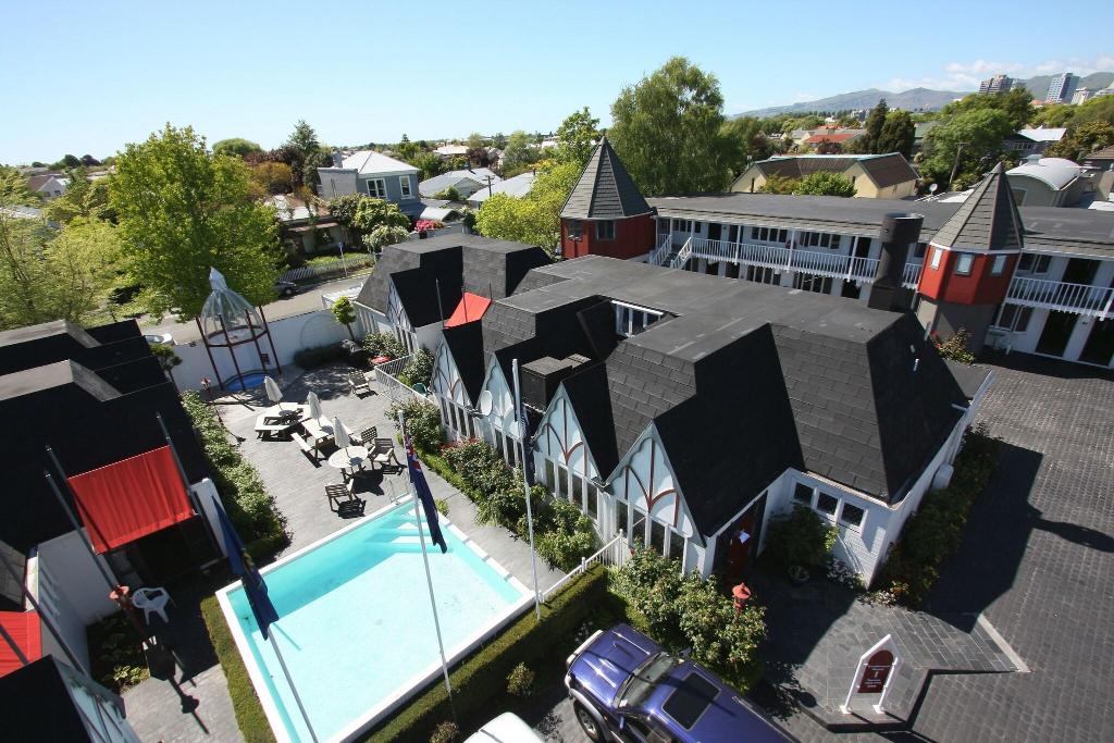 Camelot Motor Lodge