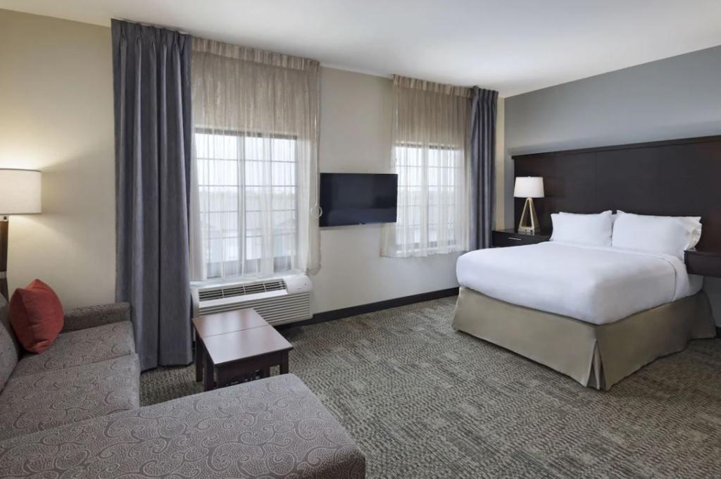 Staybridge Suites Austin