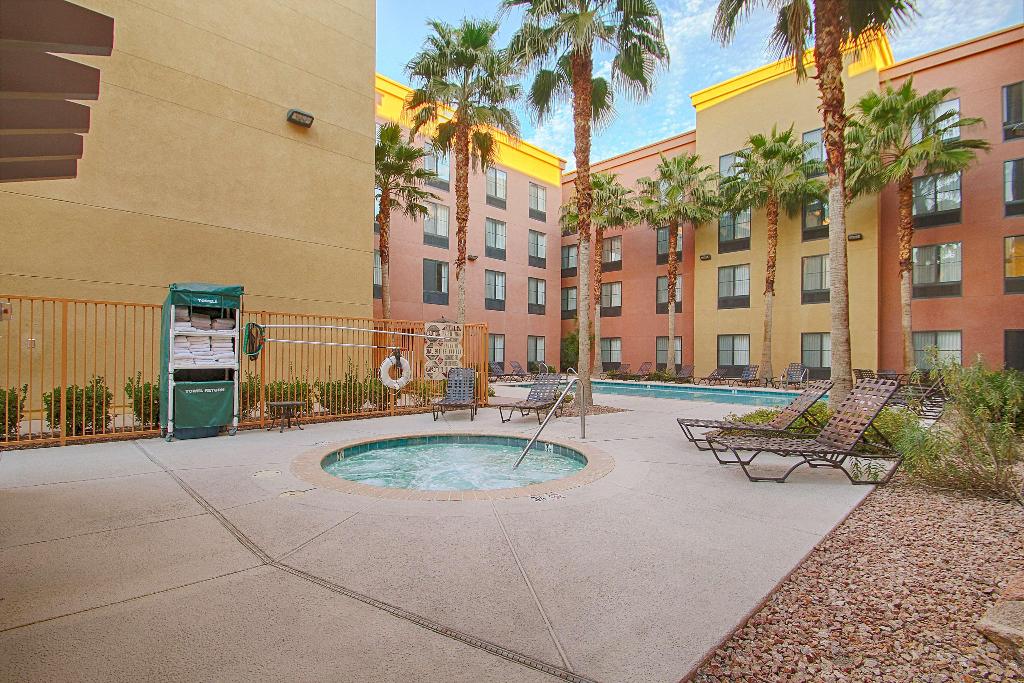 hotel-thumb