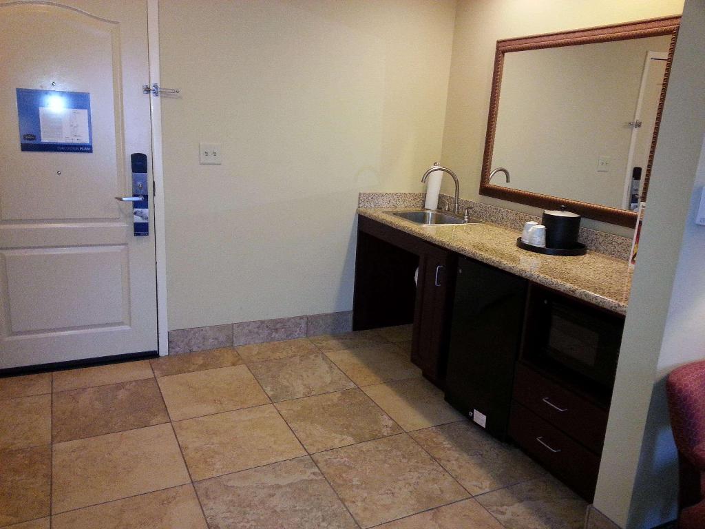 Hampton Inn & Suites Sevierville @ Stadium Drive