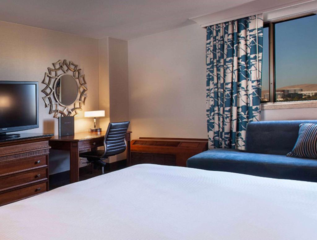 Hilton Concord