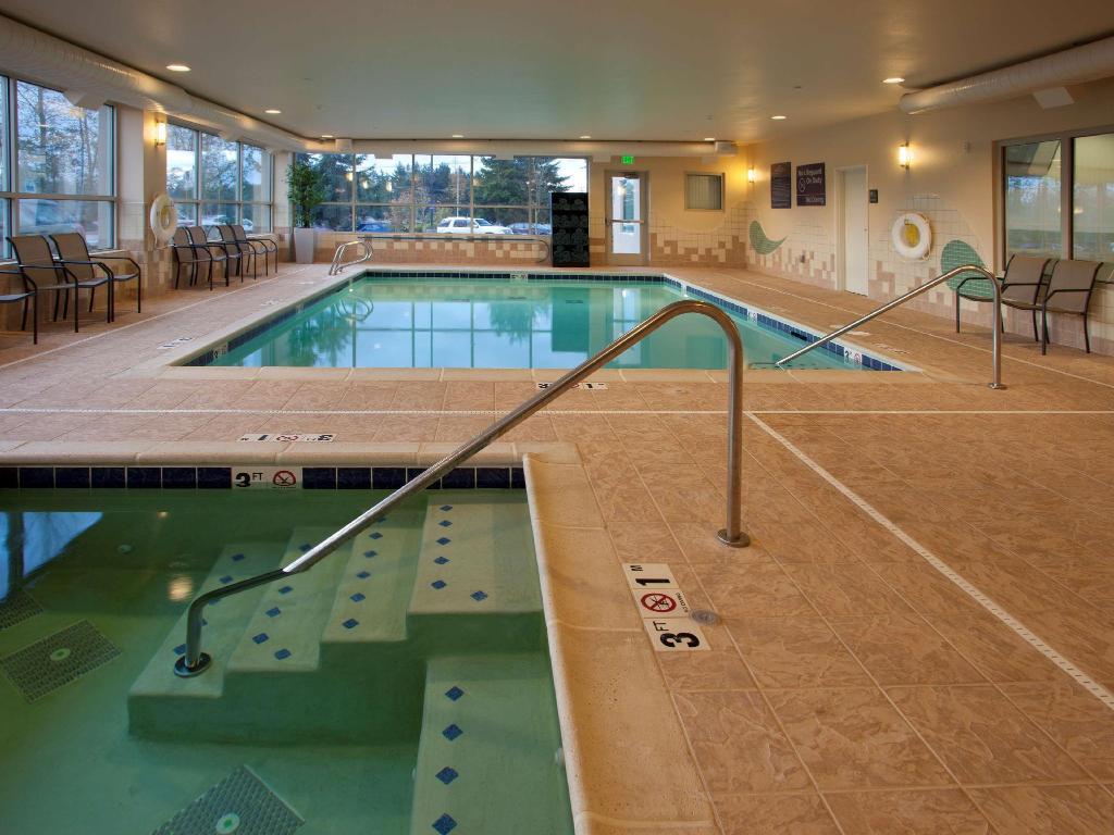 Hampton Inn & Suites Seattle/Federal Way