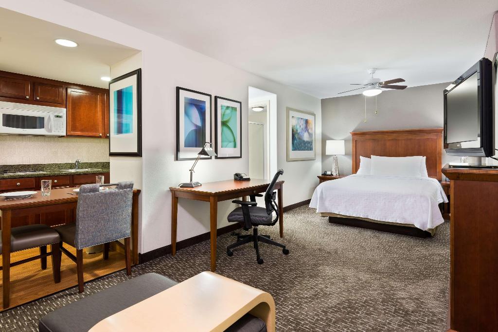 Homewood Suites by Hilton Jacksonville-South/St. Johns Ctr., Town Center & Deerwood Park
